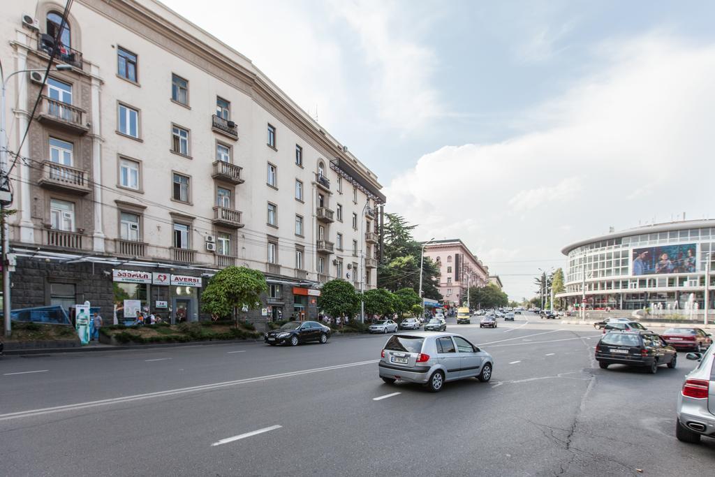 Sweet Home At Rustaveli Avenue Tbilisi Rum bild